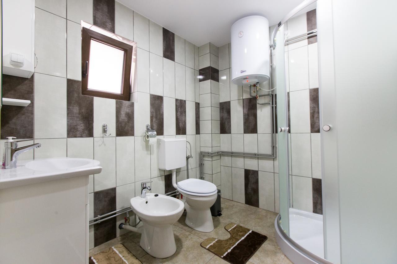 Casa Kis Villa Vişeu de Sus Екстериор снимка